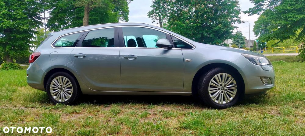 Opel Astra 1.6 Turbo Automatik Innovation - 4