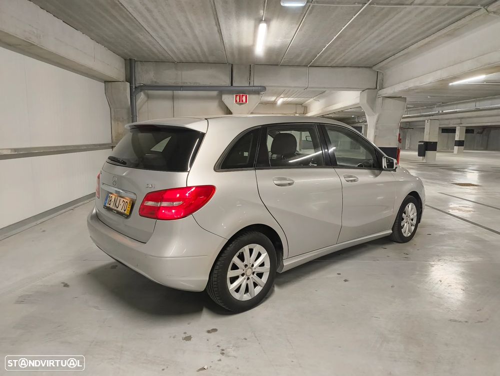 Mercedes-Benz B 180 CDI BE Aut.112g - 12