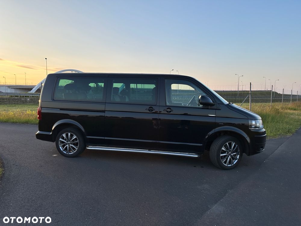 Volkswagen Multivan - 2