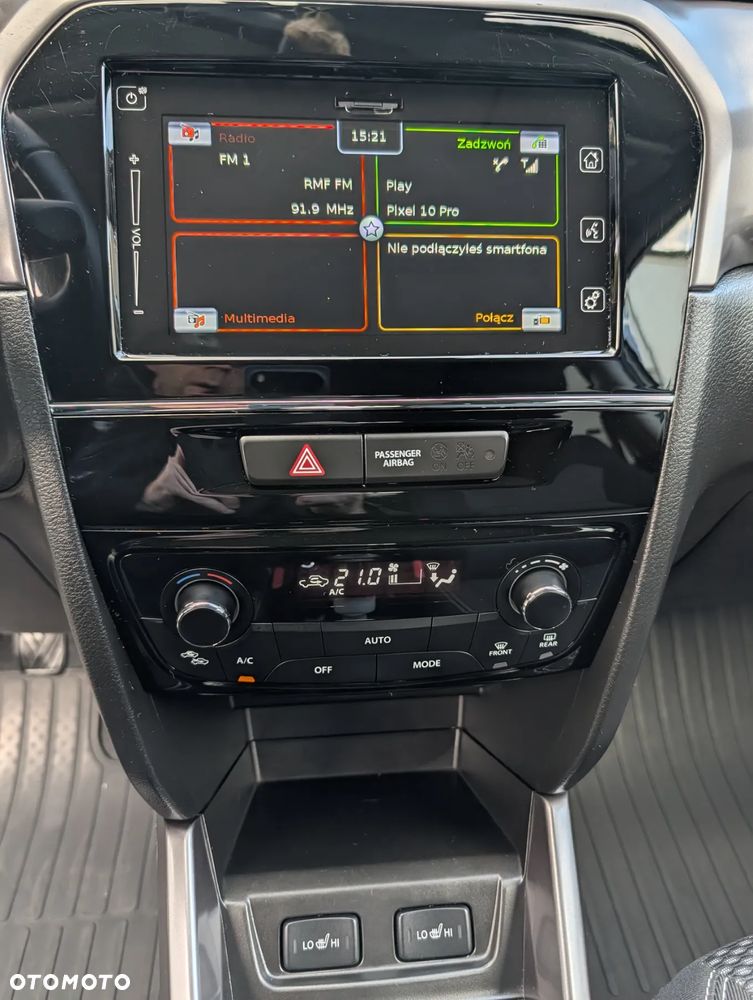 Suzuki Vitara 1.4 Boosterjet SHVS Premium 4WD - 22