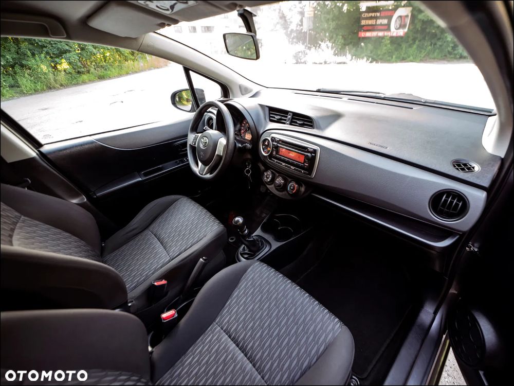 Toyota Yaris - 19
