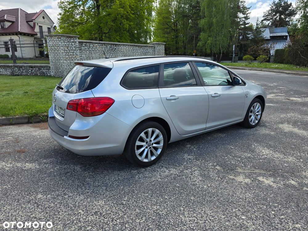 Opel Astra - 22