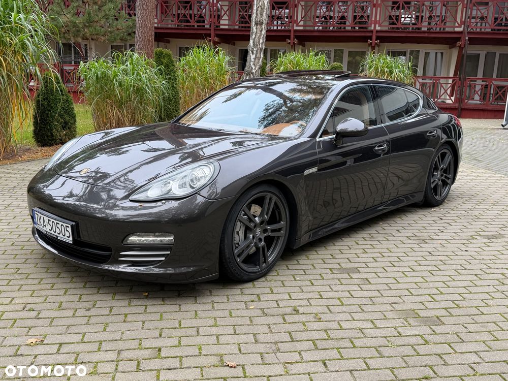 Porsche Panamera - 20