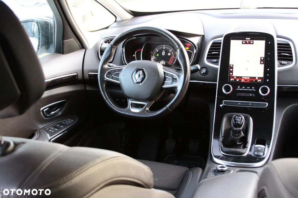 Renault Espace Energy dCi 130 Intens - 17