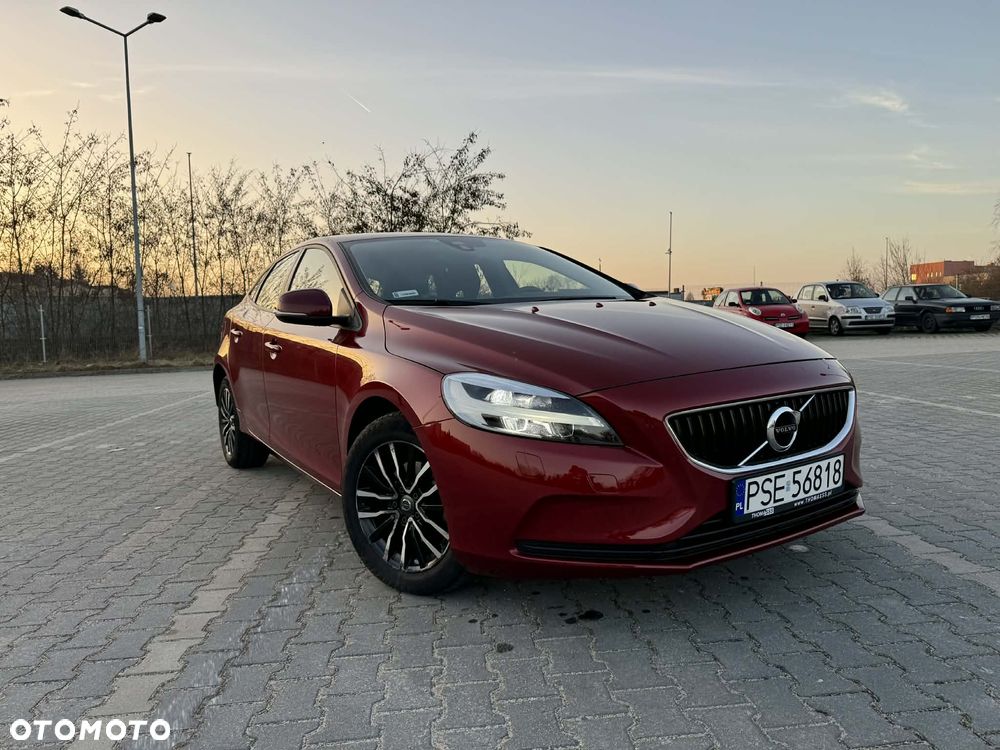 Volvo V40 D2 - 1