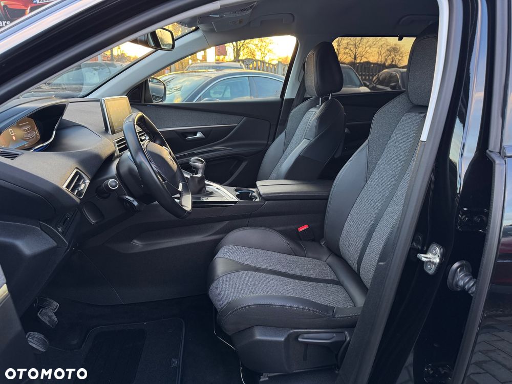 Peugeot 5008 BlueHDi 130 Allure Pack - 19