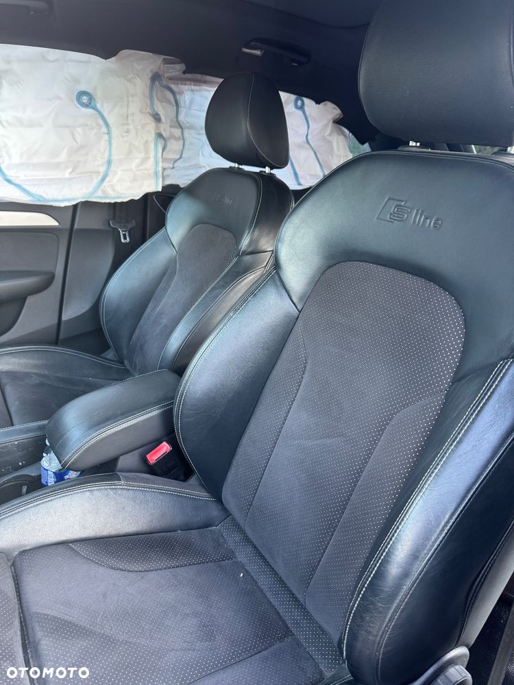 Audi Q3 2.0 TDI Quattro S tronic design - 16