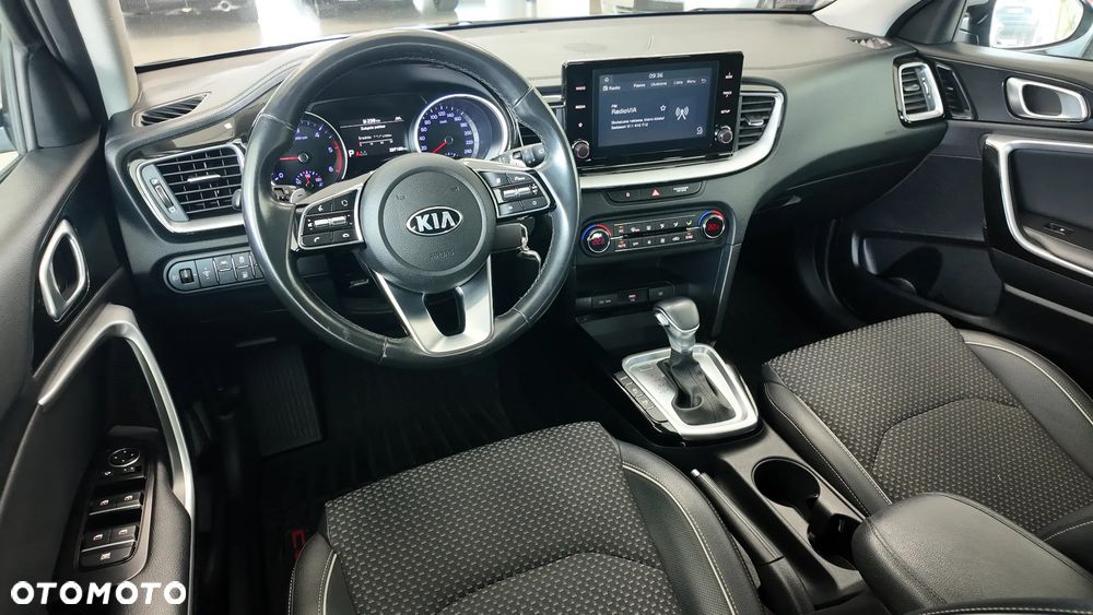 Kia Ceed 1.6 CRDi DCT Platinum Edition - 19