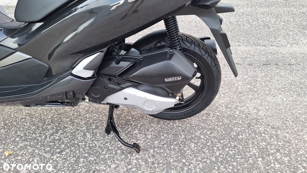 Honda PCX - 8