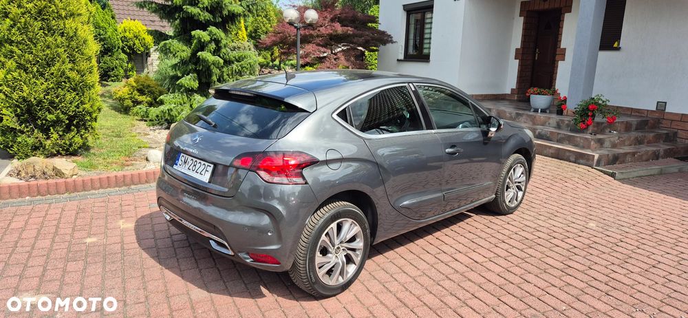 Citroën DS4 1.2 PureTech Chic S&S - 9