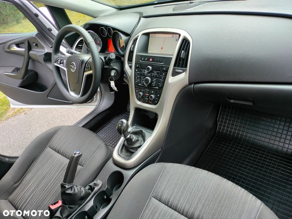 Opel Astra 1.7 CDTI DPF NAVI - 20