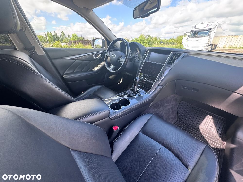 Infiniti Q50 2.2d - 29