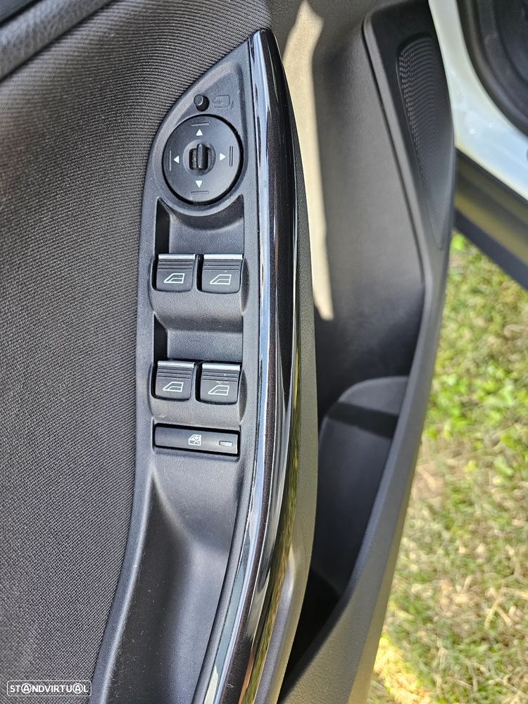 Ford Focus SW 1.0 EcoBoost Titanium Aut. - 23