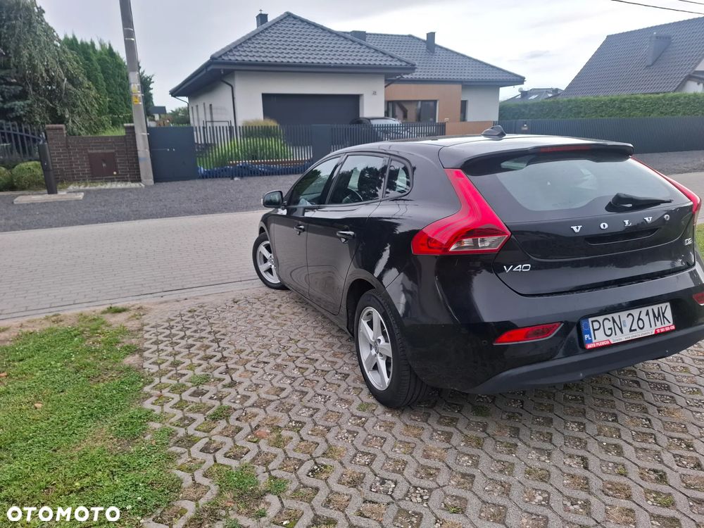 Volvo V40 - 2
