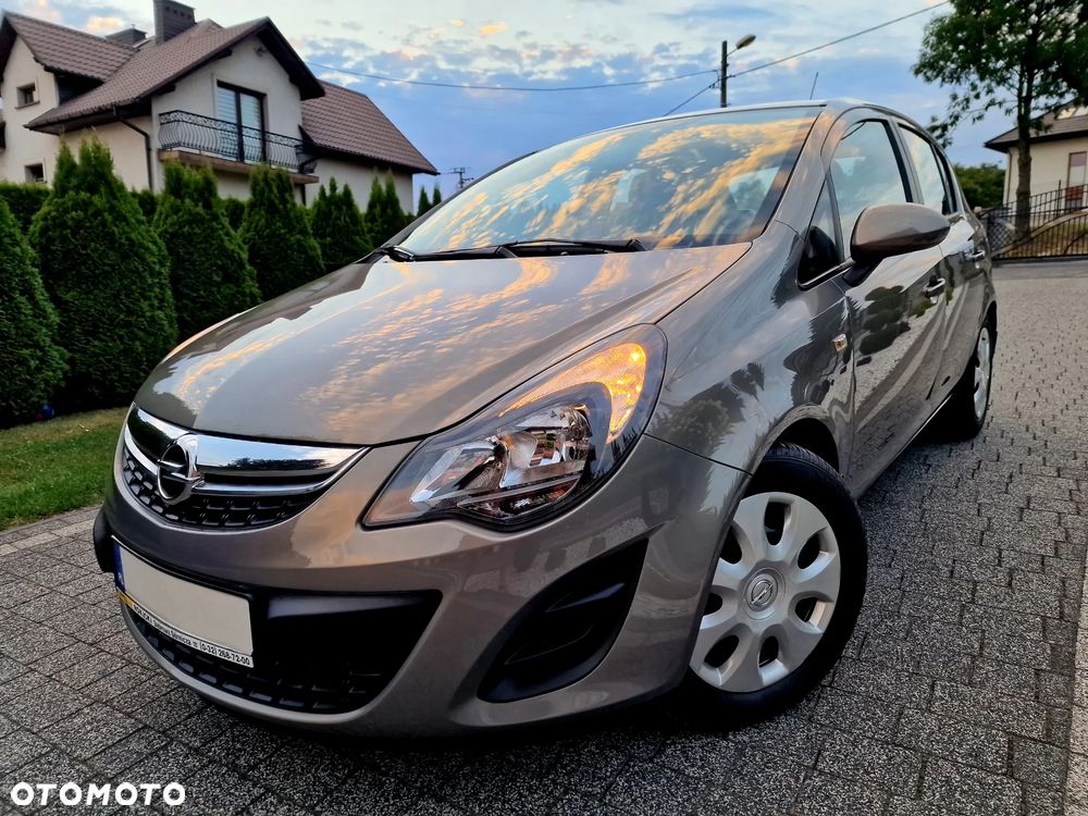 Opel Corsa 1.2 16V Cosmo S&S - 1