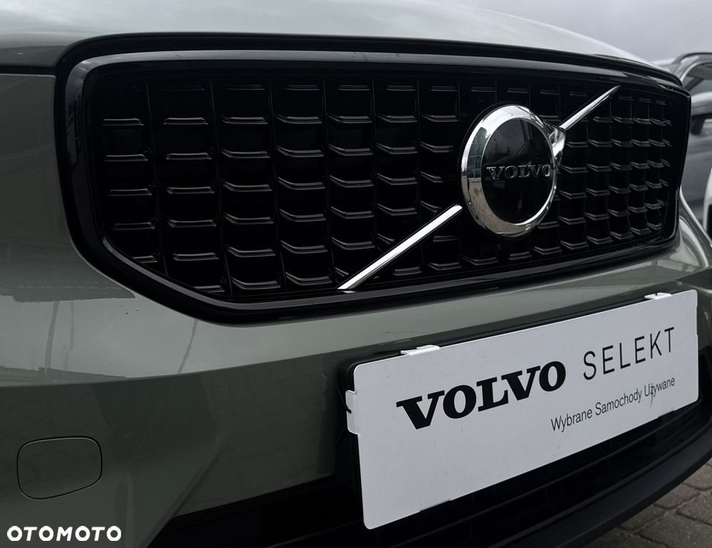 Volvo XC 40 - 33