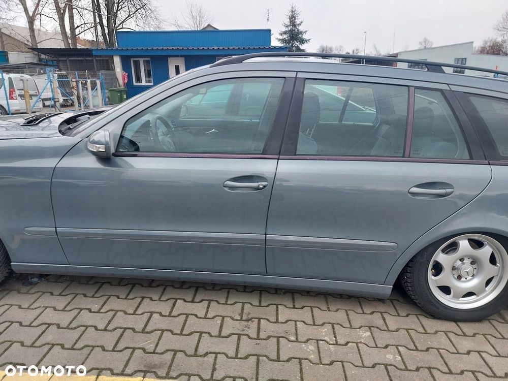 Mercedes W211 drzwi tył lewe gołe - 1