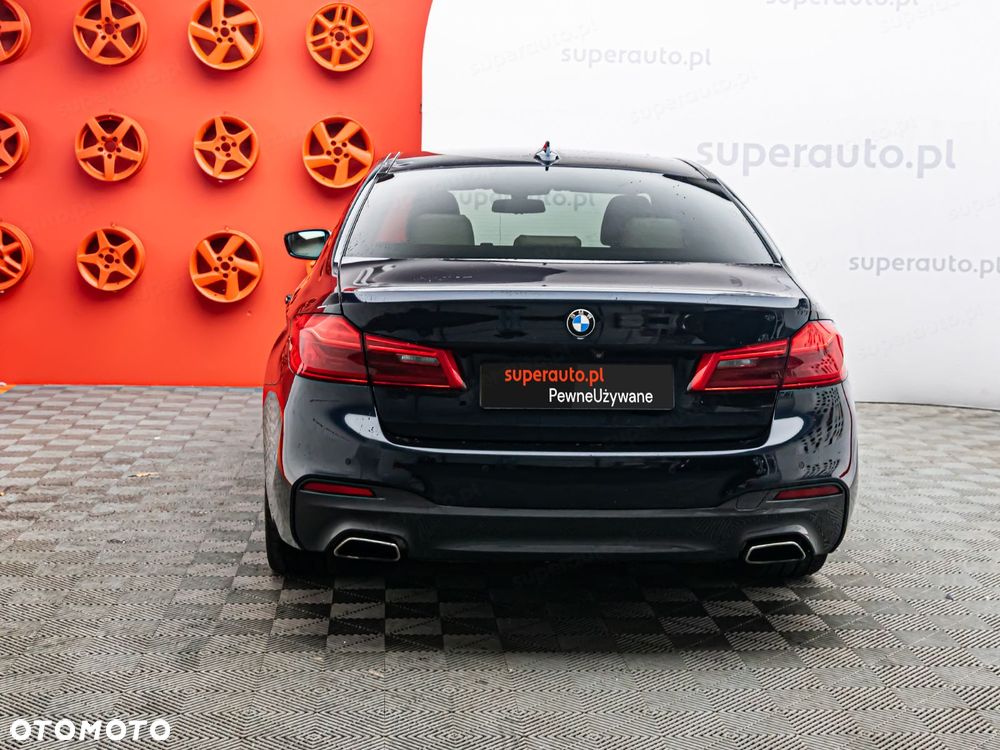 BMW Seria 5 530i xDrive - 28