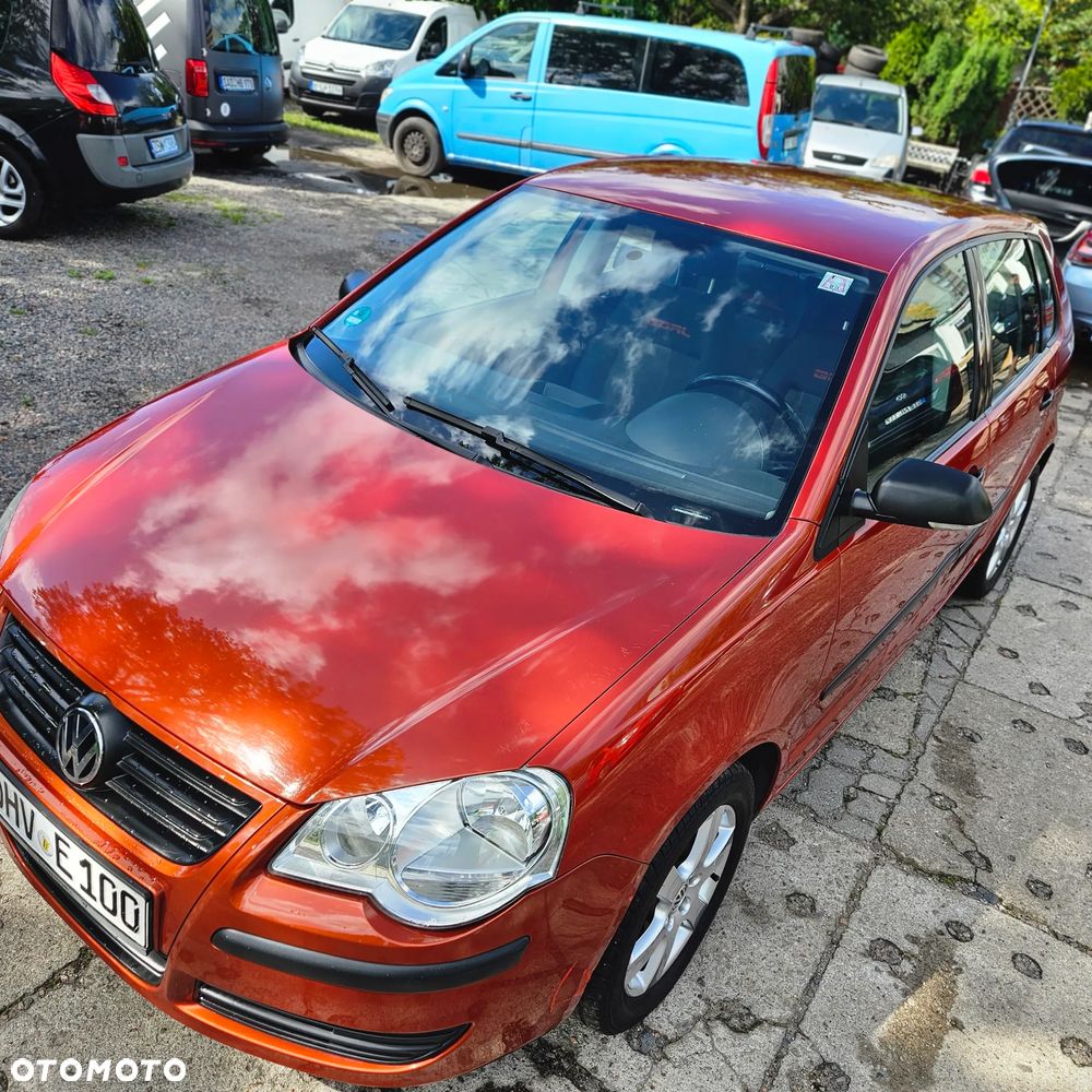 Volkswagen Polo - 2