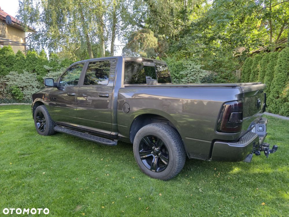 Dodge RAM 5.7 4x4 - 7