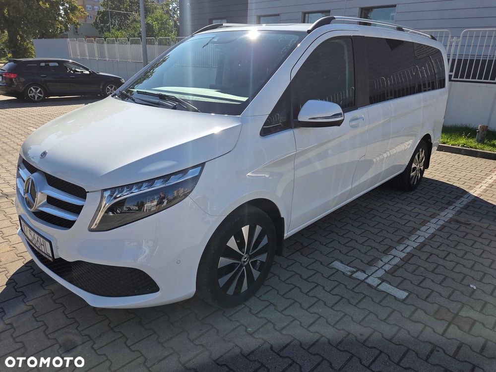 Mercedes-Benz Klasa V - 2
