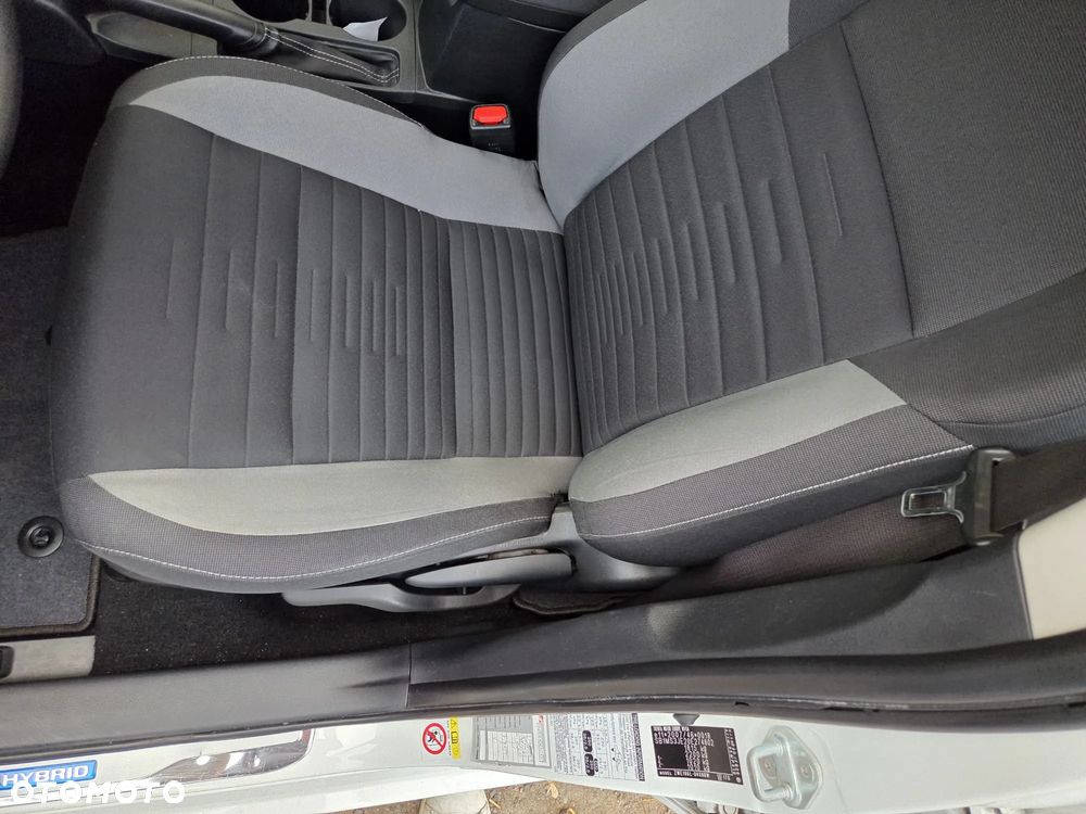 Toyota Auris - 29