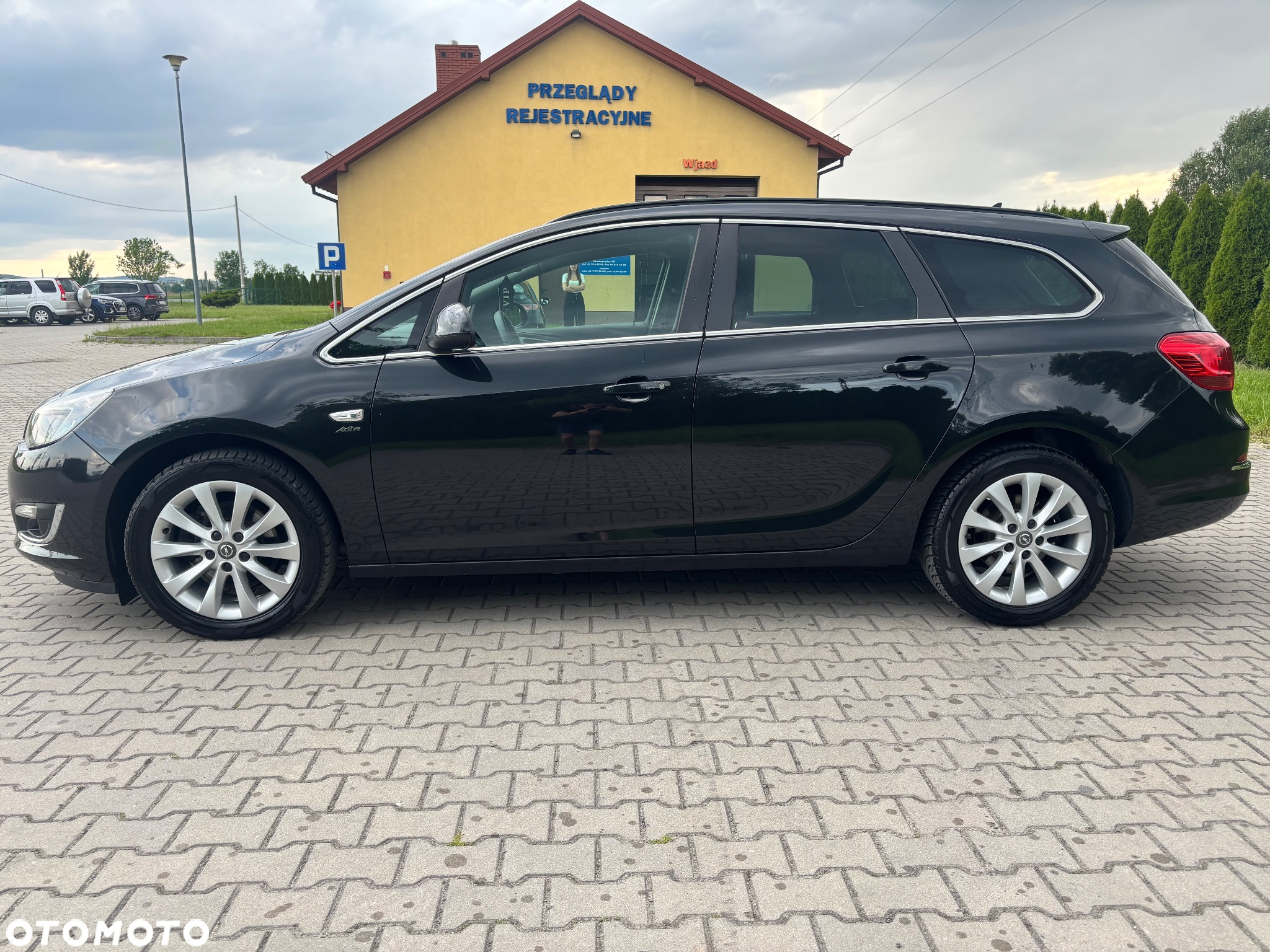 Opel Astra 1.7 CDTI DPF Active - 9