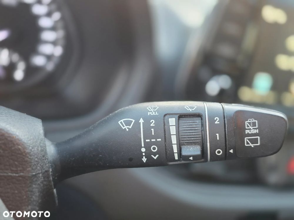 Hyundai i30 1.6 D Comfort - 29