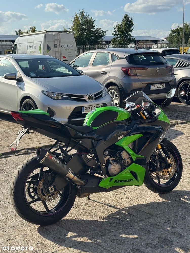Kawasaki ZXR - 7