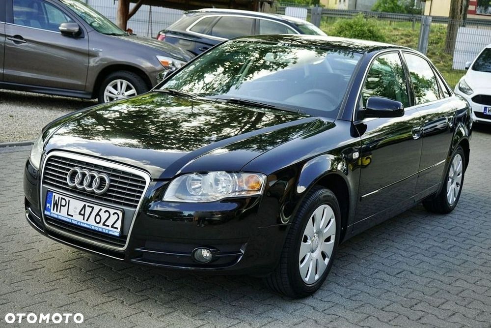 Audi A4 Limousine - 9