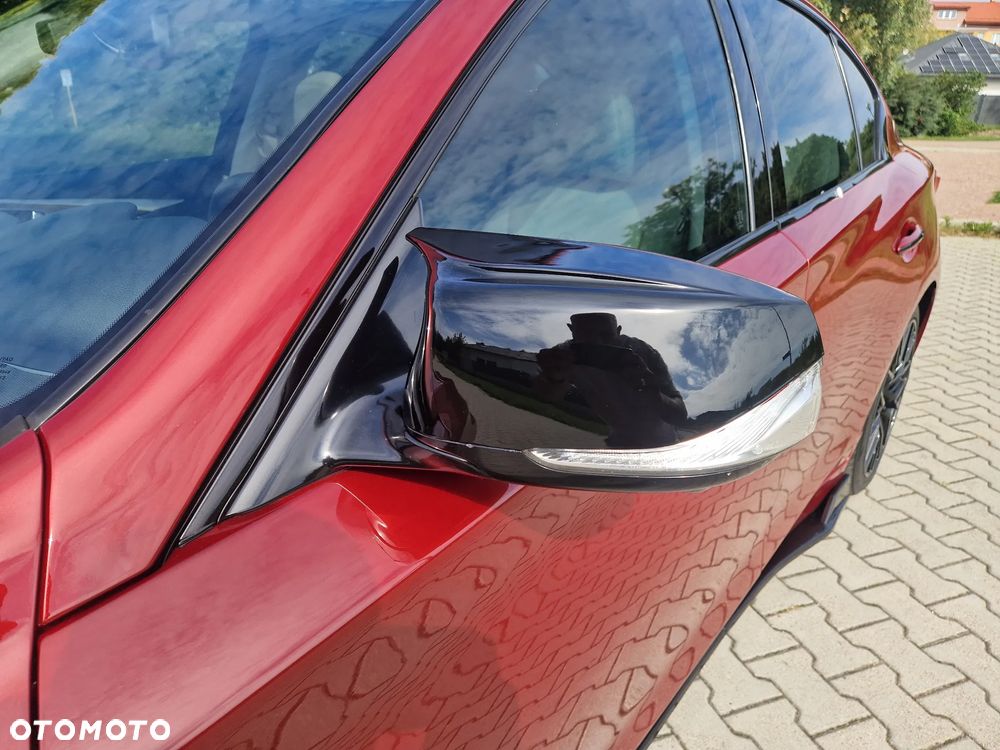 Infiniti Q50 - 36