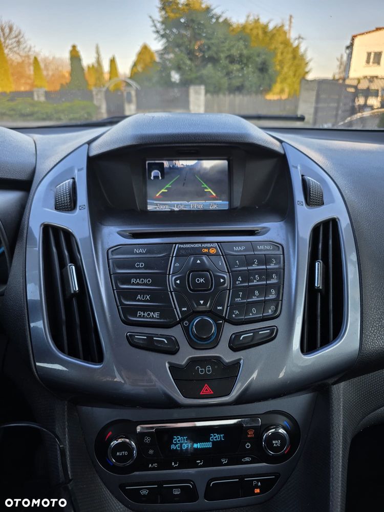 Ford Tourneo Connect 1.6 TDCi Titanium - 9