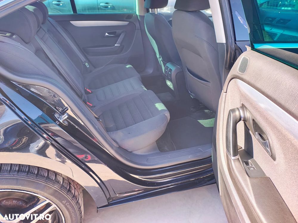 Volkswagen Passat 2.0 TDI BlueMotion Technology Exclusive - 6