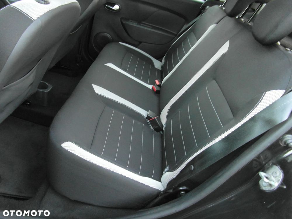 Dacia Sandero Stepway TCe 90 Easy-R S&S Celebration - 32