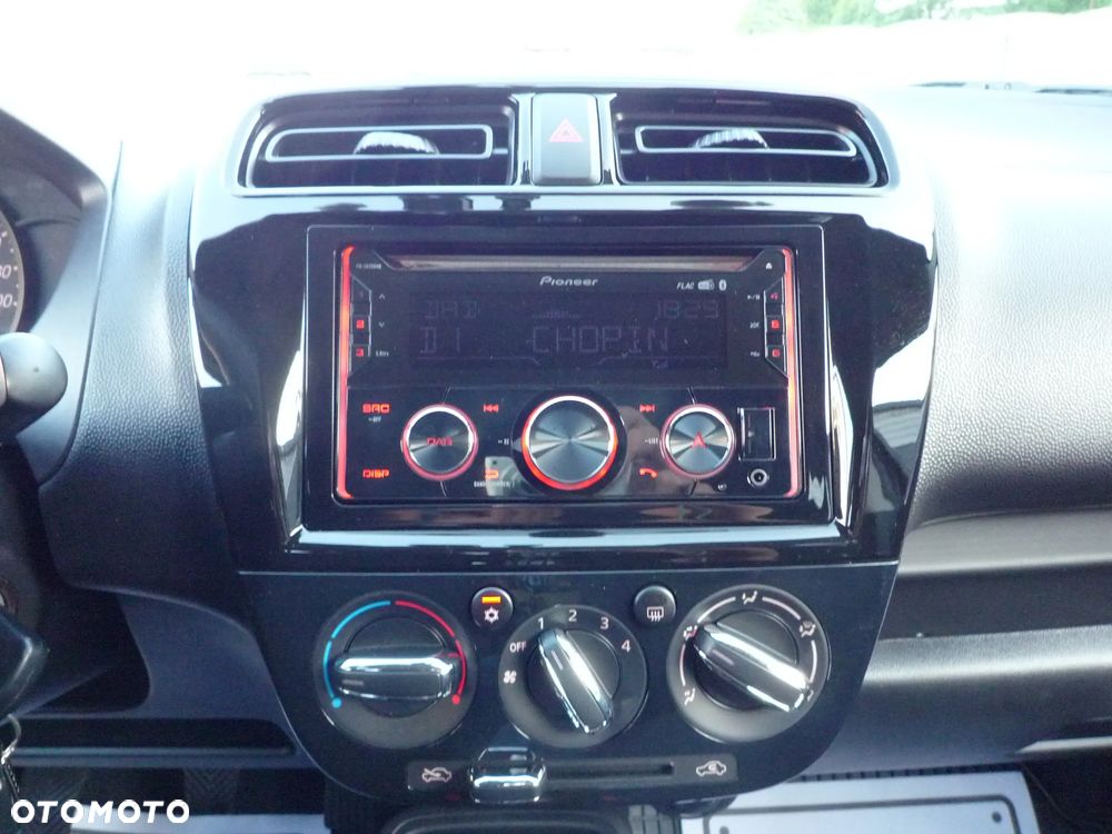 Mitsubishi Space Star 1.2 - 19