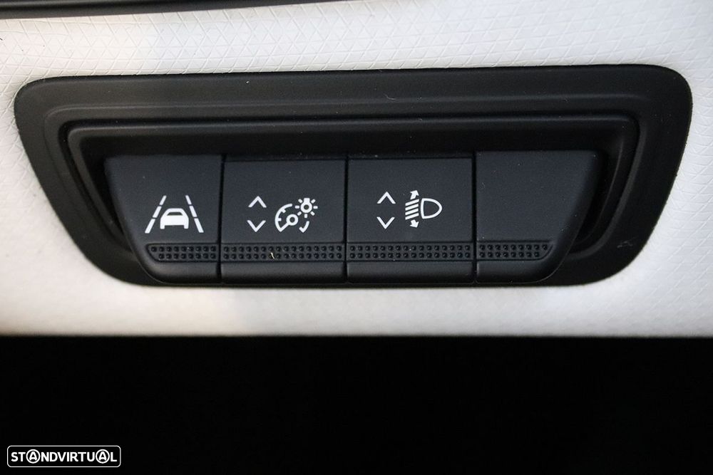 Renault Clio 1.0 TCe Evolution - 20