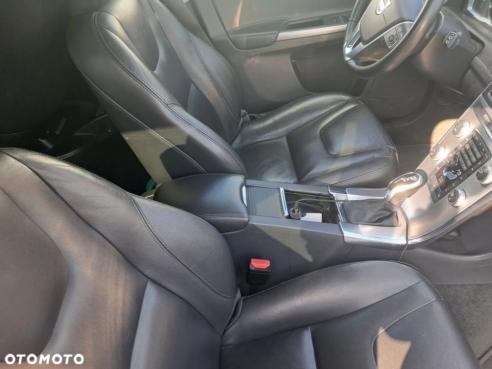 Volvo XC 60 D4 Drive-E Summum - 10