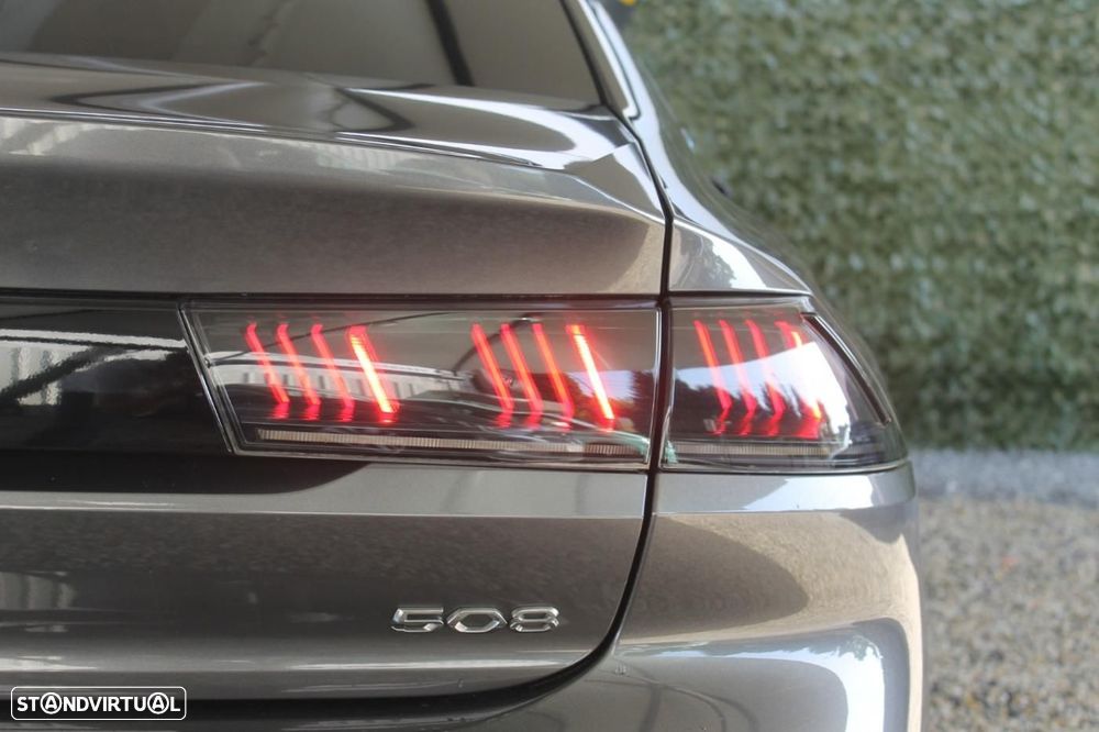 Peugeot 508 1.6 Hybrid Allure Pack e-EAT8 - 57