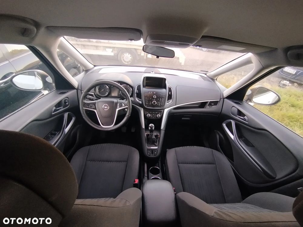 Opel Zafira - 7