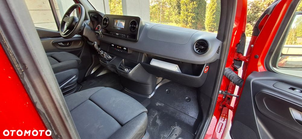 Mercedes-Benz SPRINTER IVECO CRAFTER MAN TRANSIT - 13