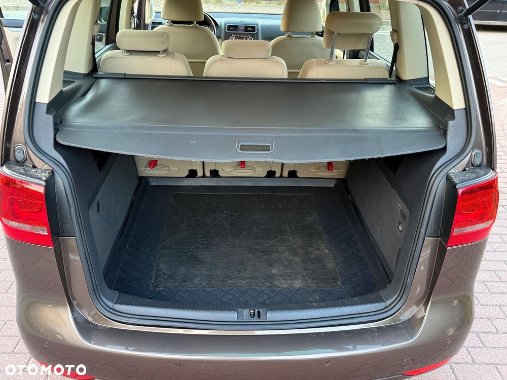 Volkswagen Touran 1.6 TDI DPF Cross - 16