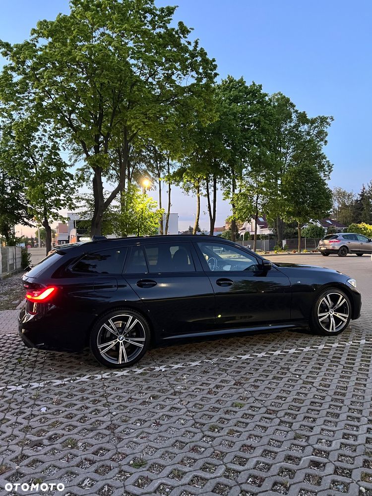BMW Seria 3 320d Touring M Sport - 3