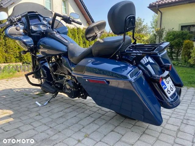 Harley-Davidson Touring Road Glide - 27