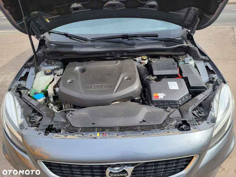 Volvo V40 D3 Geartronic Summum - 33