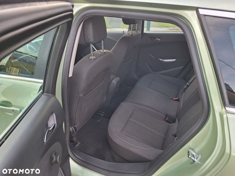 Opel Astra 1.4 T Cosmo - 7