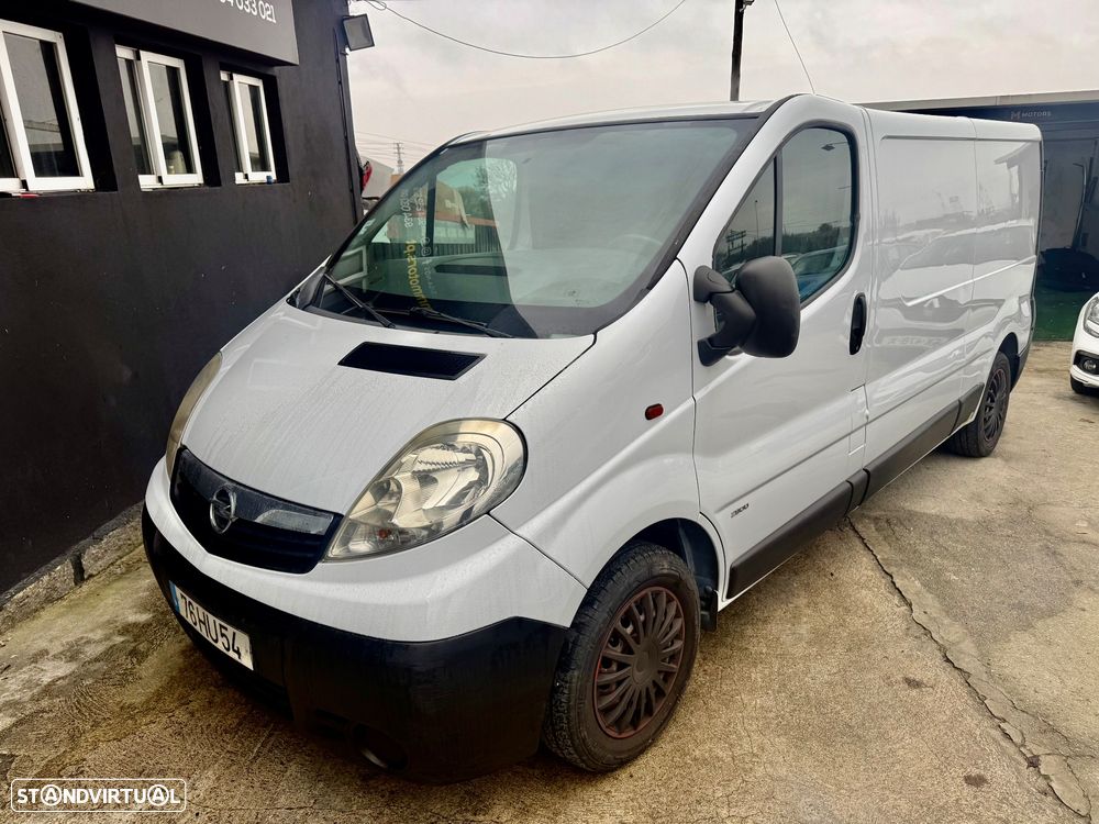 Opel Vivaro longa - 53