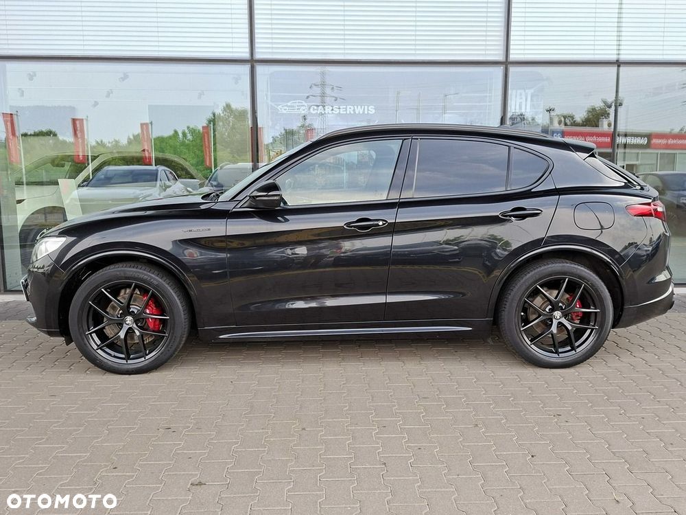 Alfa Romeo Stelvio - 3