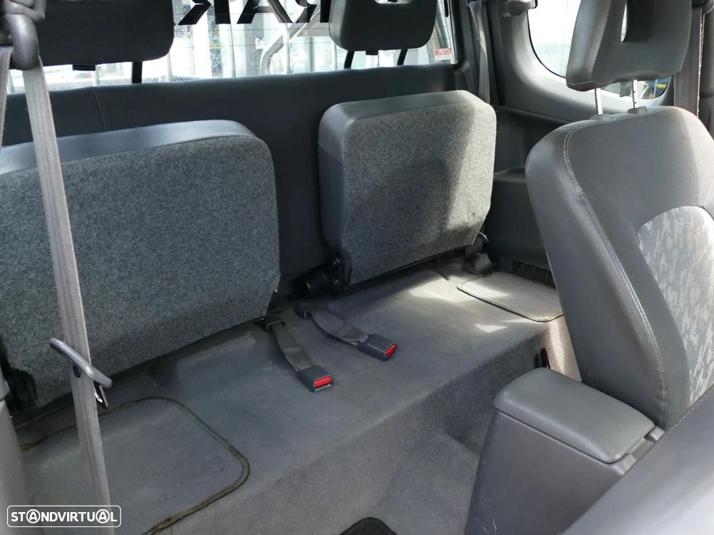 Mitsubishi L200 2.5 TD Strakar CD - 30