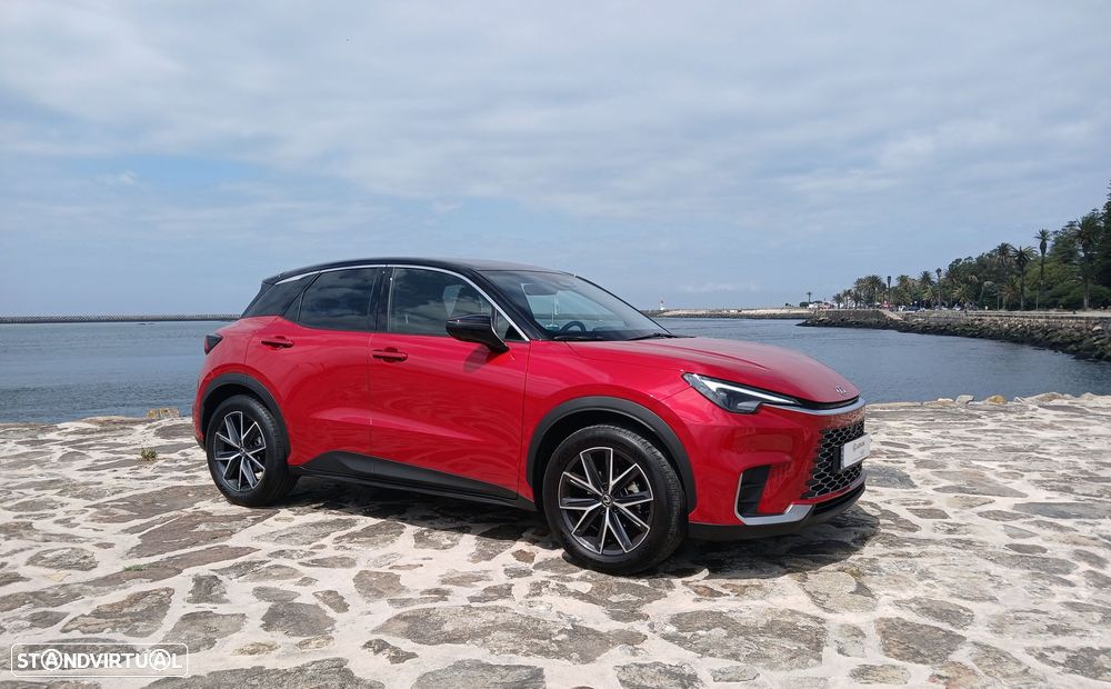 Lexus LBX Emotion - 11