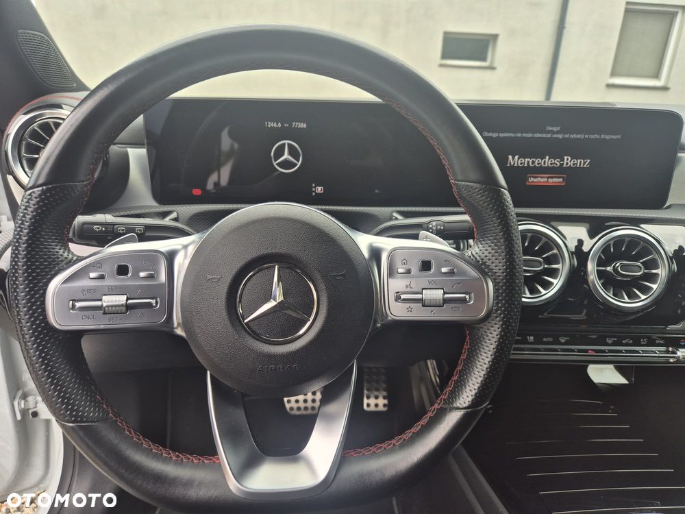 Mercedes-Benz CLA 200 d 8G-DCT - 18